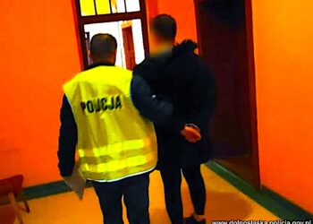 Brutalny napad na seniorkę