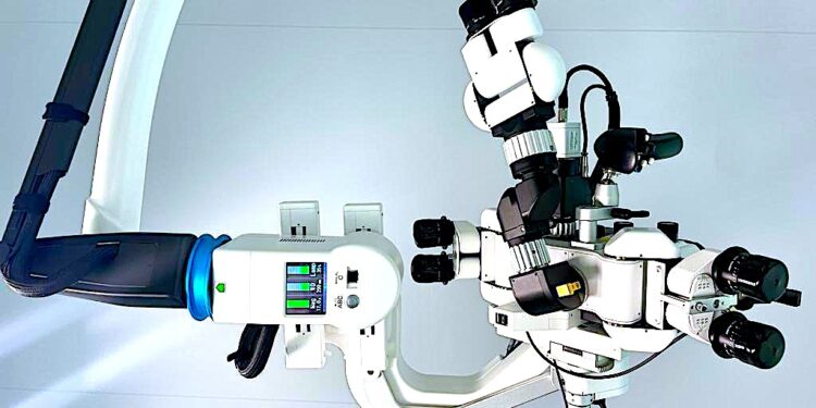 Najnowocześniejszy mikroskop w Polsce