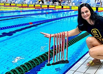 Pływanie i warcaby z medalami i rekordami