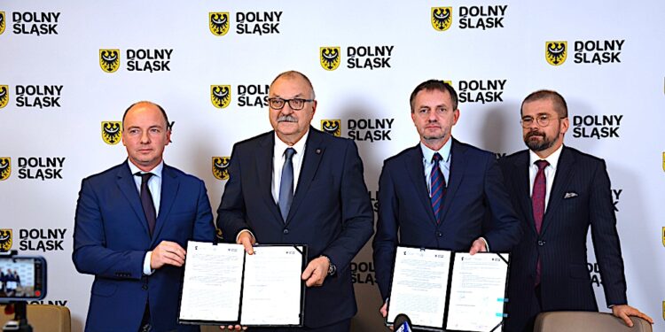 Prawie miliard złotych dla mikro