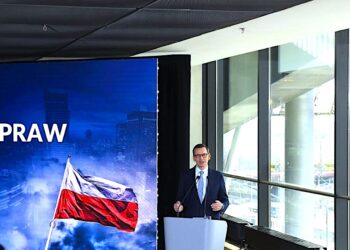 Premier Mateusz Morawiecki Chcemy spojrzeć