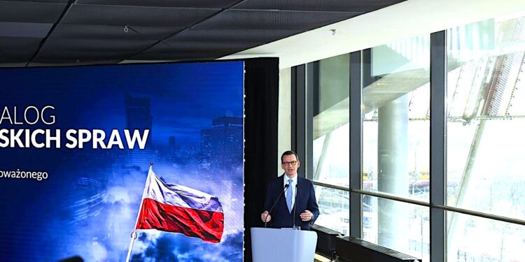 Premier Mateusz Morawiecki Chcemy spojrzeć
