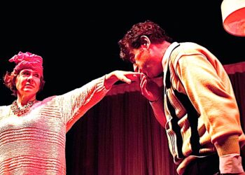 Dwa światy przenikają się