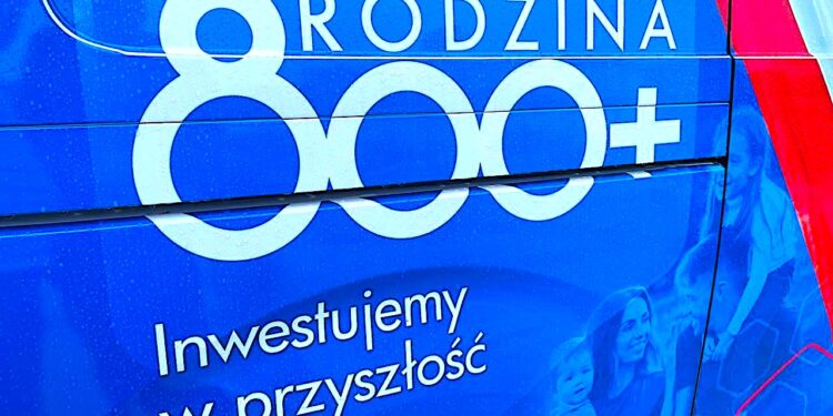 800 stało się faktem