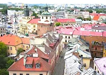 Chcąc dogonić Zachód