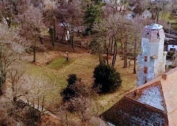 Oferta na pałac w Służejowie