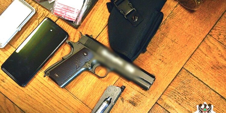 Dwa kilogramy toksyn