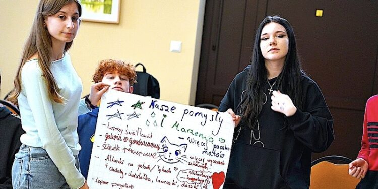 Jak budować lokalną społeczność