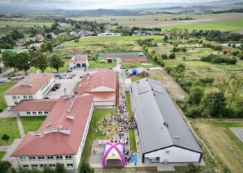 Przedszkole i żłobek w Bożkowie