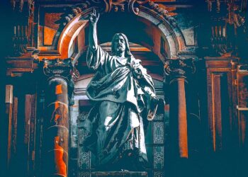 Przez ciemność i półmrok do jasności