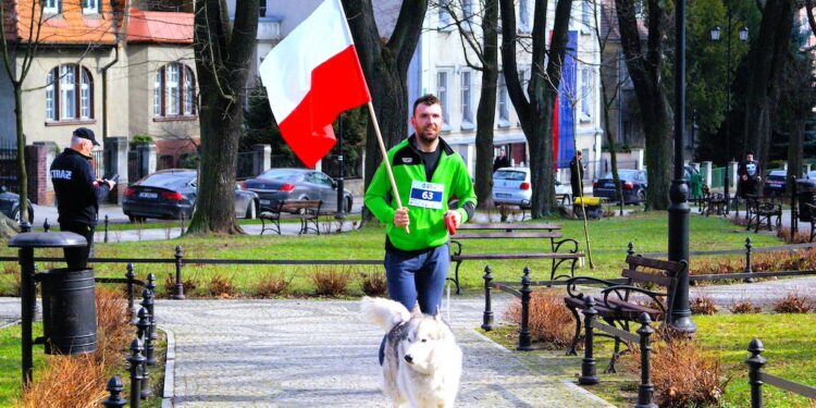 Tropem Wilczym biegli