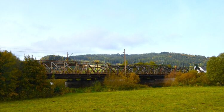 Połączenia kolejowe w Karkonosze