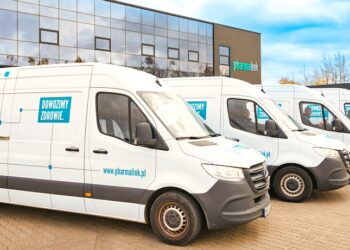 Bezpieczne podróżowanie z lekami