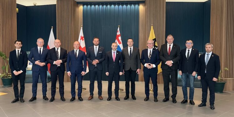 Osiem lat dobrej współpracy