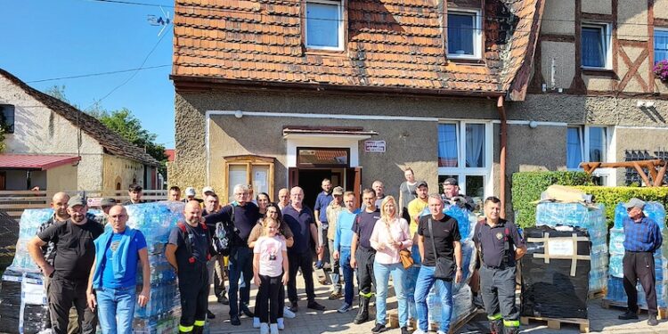 Pomoc z Michałowic dla