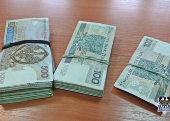 Znęcał się nad siostrą i ojcem