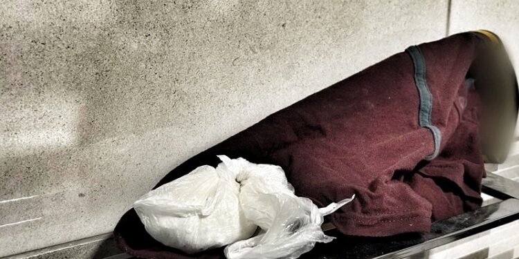 Narkotyki ukrył w bieliźnie