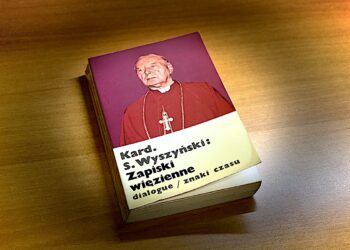 Gdy walą się wieżowce jedna łza przywraca nadzieję