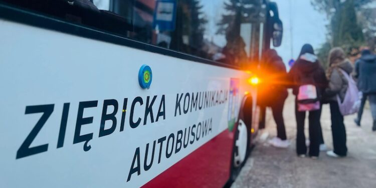Wspólna komunikacja autobusowa