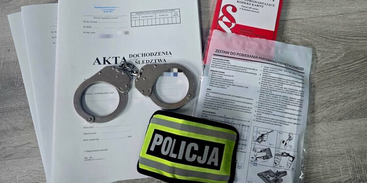 Zdradziły go ślady krwi