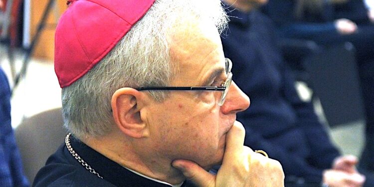 Bezpodstawne oskarżenia wobec biskupa