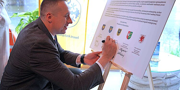 Marszałkowie pięciu województw apelują do rządu – potrzebne są większe nakłady na inwestycje wodno-ściekowe