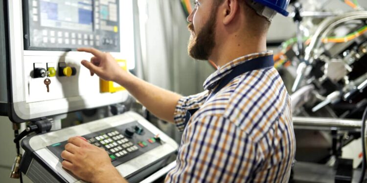 W jakie kursy przemysłowe