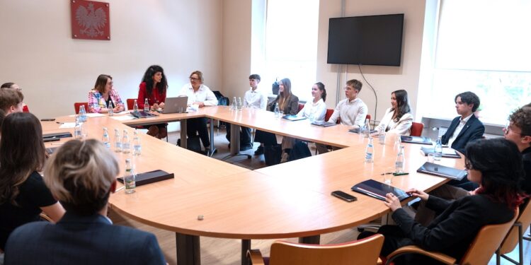 Rada Młodzieżowa przy wojewodzie dolnośląskim